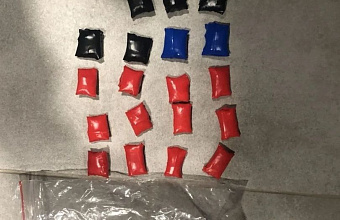 Юный махачкалинец задержан за незаконный оборот наркотиков