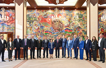 Заур Аскендеров обсудил с Председателем Милли Меджлиса Азербайджана вопрос открытия российско-азербайджанской границы