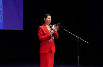 Елена Ельникова приняла участие праздновании юбилея Республиканского центра языка и культуры