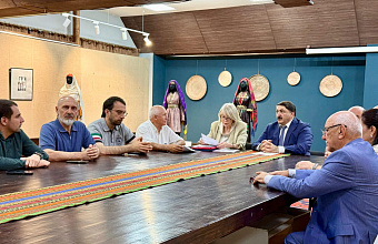 Джамаладин Гасанов обеспечит спортивным и игровым инвентарем пришкольные лагеря Дагестана