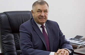 Председатель Госсовета – Хасэ Республики Адыгея поздравил Заура Аскендерова и парламент РД с юбилеем