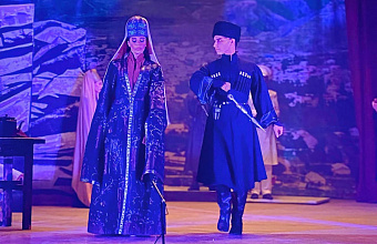 Лакский театр представляет выездные показы спектакля «Бэла»