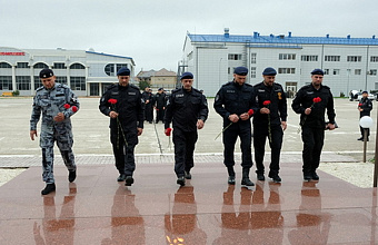 Бойцы СОБР «Ястреб – Каспий» отметили свой профессиональный праздник