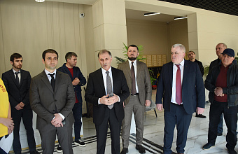 Депутаты парламента Дагестана раздали более 1300 продуктовых наборов к Ураза-байраму