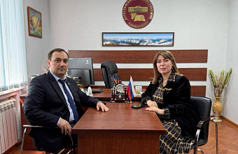 Депутат НС РД Осман Булатов провел встречу с руководством Института экологии и устойчивого развития