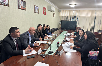 В Дагестане в приемную партии «ЕР» обратилось более 130 человек