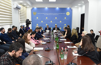 Заур Аскендеров предложил создать при Народном Собрании научно-экспертный совет