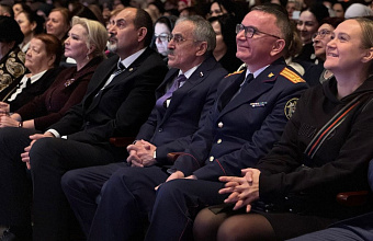 Нурбаганд Нурбагандов принял участие в закрытии Всероссийского комплекса конкурсных мероприятий «Науки юношей питают»