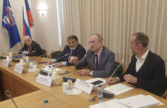 Сайгидпаша Умаханов: «Выбор даты неслучаен: Расул Гамзатов – не просто выдающийся поэт, он символ единства и дружбы между народами»