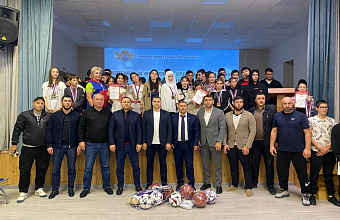 Депутат Госдумы РФ Артём Бичаев поддержал юных спортсменов на фестивале в Махачкале