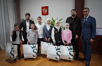 Вице-премьер Дагестана Заур Эминов встретился с семьями участников СВО