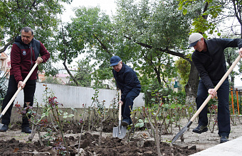 Депутаты парламента Дагестана приняли участие во Всероссийском экологическом субботнике