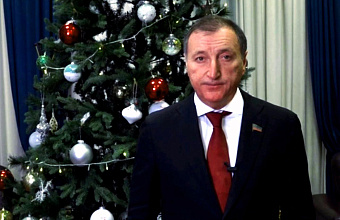 Заур Аскендеров поздравил дагестанцев с Новым годом