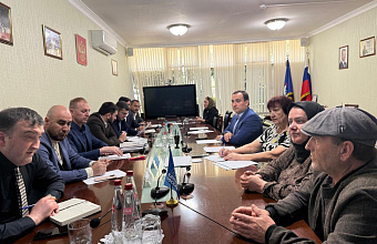 Жилищные вопросы участников СВО и их семей рассмотрели в приемной «Единой России» в Дагестане