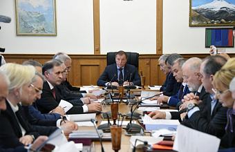 Президиум Народного Собрания РД утвердил повестку дня 42-й сессии