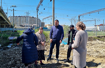 Депутат НС РД Имран Аваев встретился с жителями микрорайона ВПЧ-3 Кировского района 