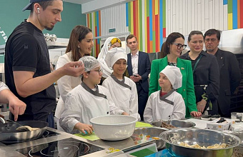 В Дагестане депутату Госдумы РФ Татьяне Буцкой представили проект «Семейная школа кулинарии»