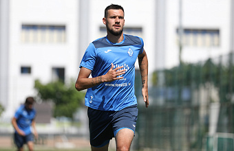 «Динамо» объявило о расставании с защитником Котиным