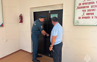 Специалисты МЧС в Дагестане проверяют избирательные участки перед выборами