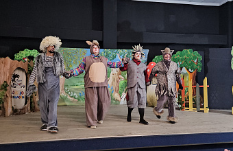 Азербайджанский драмтеатр представил патриотическую программу в рамках проекта «Культура — детям Дагестана»