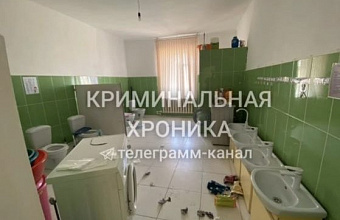 Подростки в Дагестане устроили погром в детском саду на полмиллиона рублей