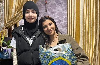 Малоимущим семьям из Махачкалы и Хивского района передали продуктовые наборы от депутата Нурбаганда Нурбагандова