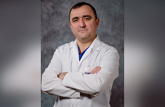 Врачу-хирургу Мураду Новрузбекову присвоено звание «Честь и гордость Дагестана – Золотой орел»