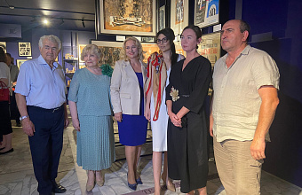 Бахрушинский театральный музей открыл в Махачкале экспозицию Музея истории театров Дагестана