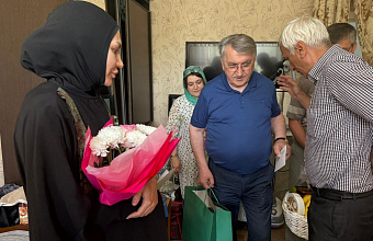 Депутат НС РД Ильяс Мамаев поздравил ветерана Великой Отечественной войны со 101-летием