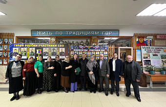 Нурбаганд Нурбагандов посетил Махачкалинский музей школы №35