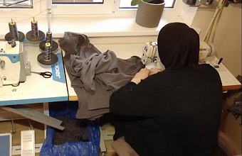 Вдова участника СВО шьет вещи для российских бойцов на Украине