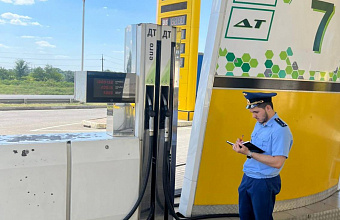 Деятельность двух заправок приостановлена в Дагестане из-за нарушений
