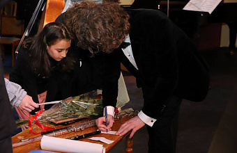 Известный флейтист Максим Рубцов выступил в Махачкале