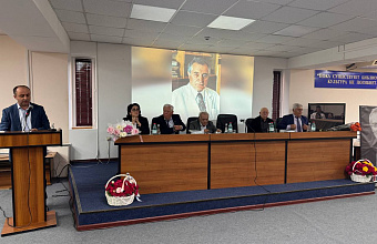 В Махачкале прошла презентация книги Мирзы Давыдова «Светлая личность»