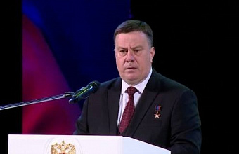 Константин Кузьмин передал Зауру Аскендерову слова поздравления с юбилеем Народного Собрания РД