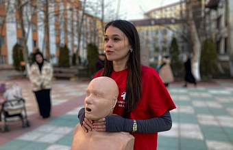 Мастер-класс по оказанию медпомощи провели в ГКБ Махачкалы спасатели отряда ResQ