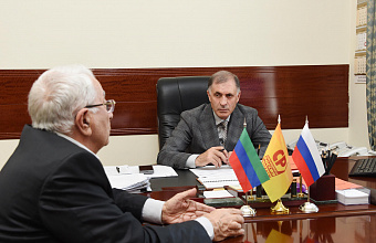 Вице-спикер парламента Дагестана Камил Давдиев провел личный прием граждан