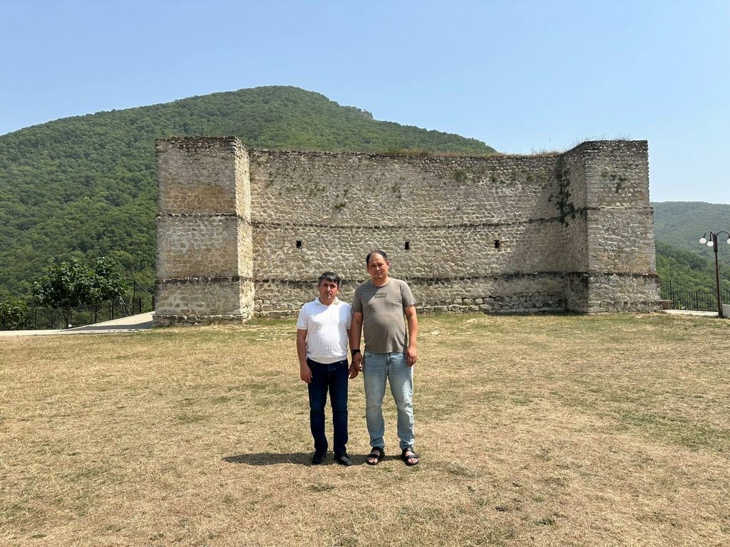 В Табасаранском районе прошла встреча главы муниципалитета с командиром батальона «Каспий»