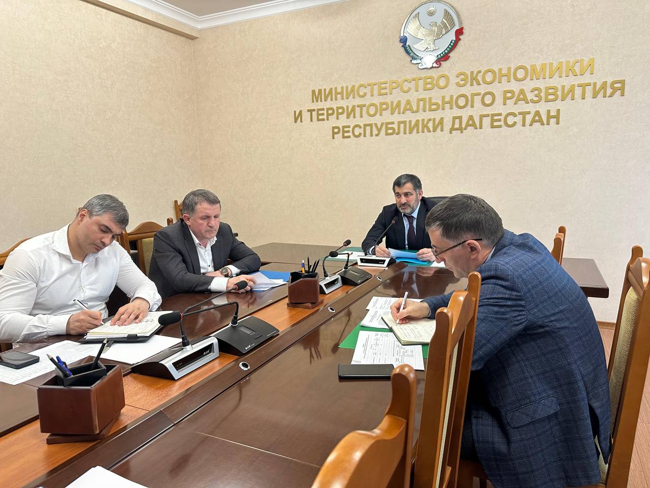 В Минэкономразвития РД обсудили социально-экономическое развитие моногорода Дагестанские Огни