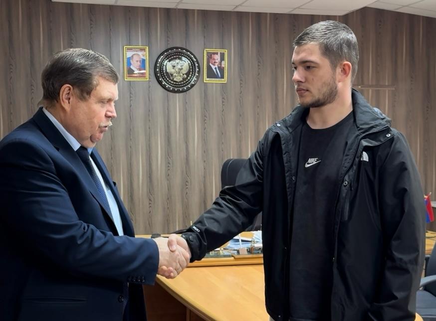 22-летний кизлярец Роман Растегаев отправился в зону СВО