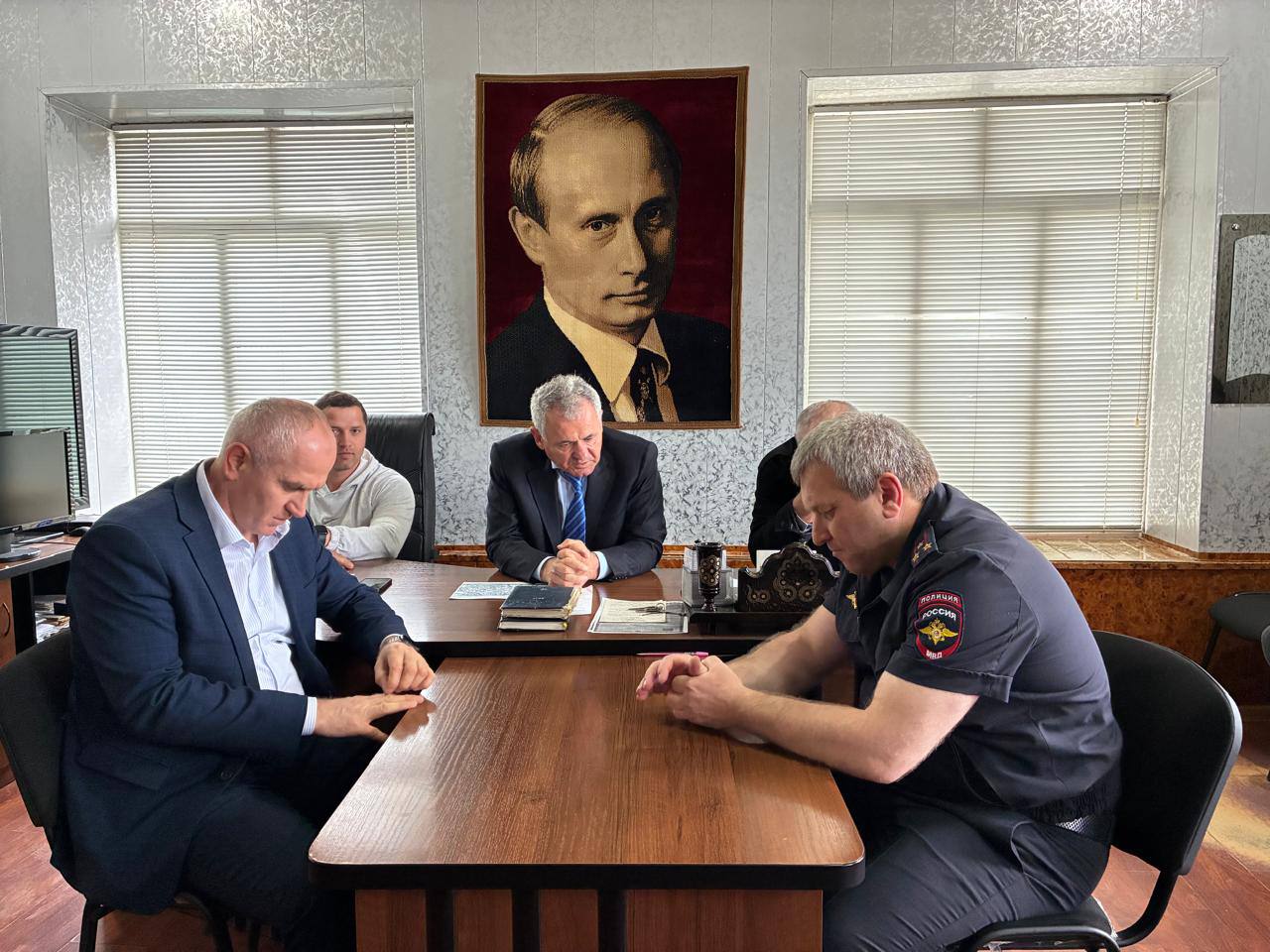 В Левашинском районе обсудили социально-экономическое развитие муниципалитета и вопросы благоустройства