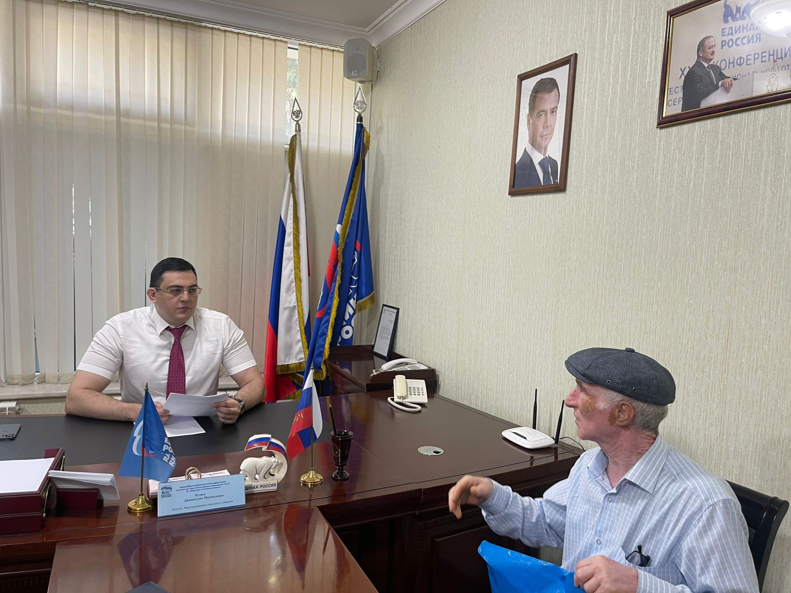 Депутат горсобрания Джамалудин Кудаев выслушал обращения махачкалинцев