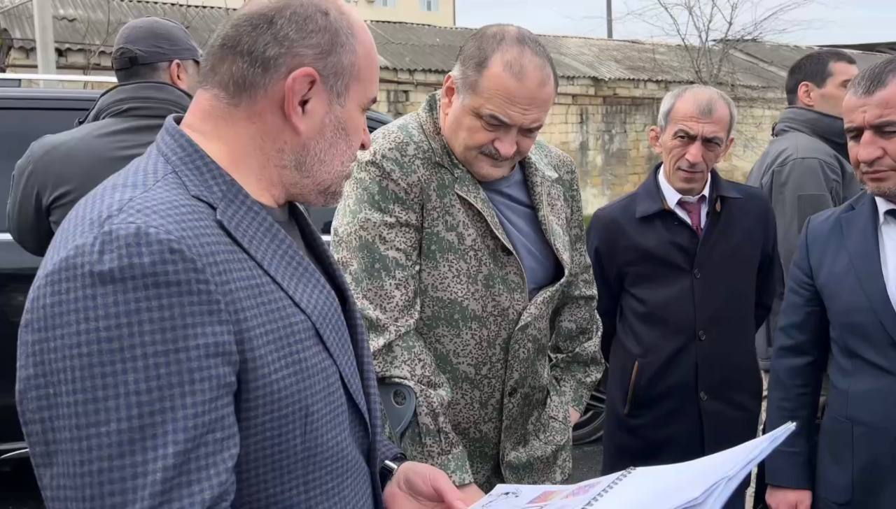 Городской спортивный стадион «Труд» в Дагестанских Огнях обновят и благоустроят