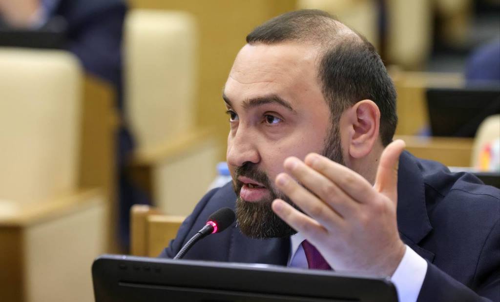 С 20 января авиакомпании России обязаны размещать детей с сопровождающим без доплаты