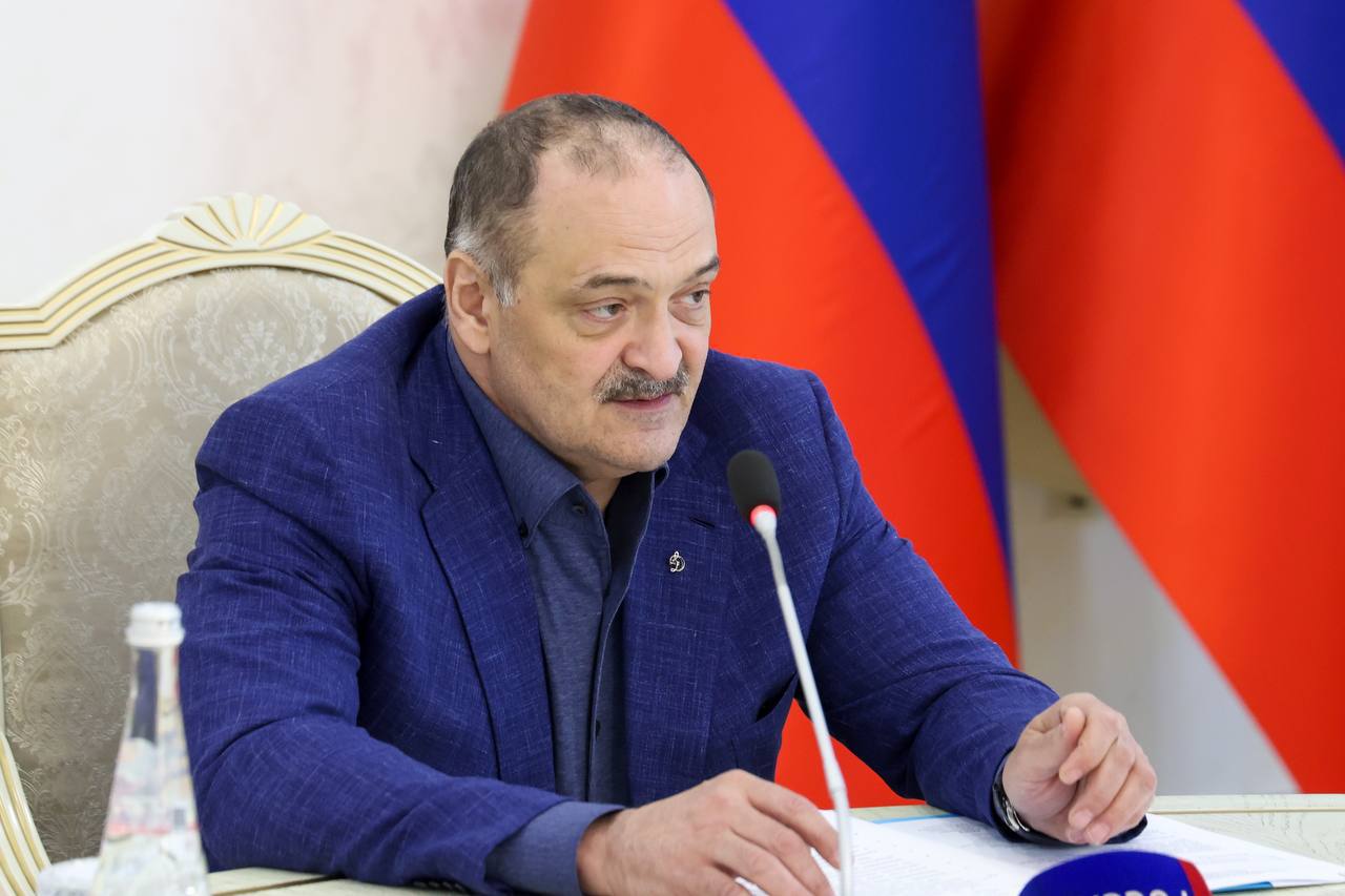 Глава Дагестана проводит заседание оргкомитета «Победа»