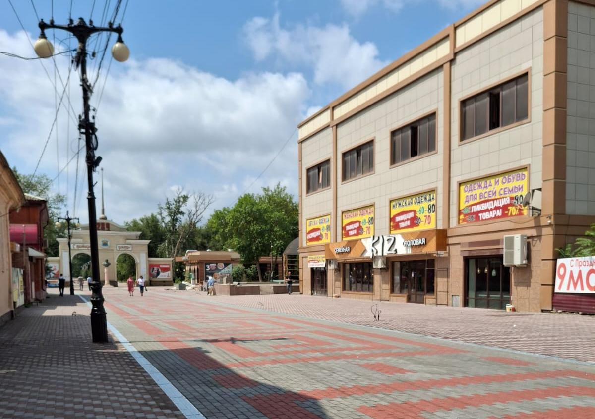 В Кизляре выполняются работы по реконструкции центральной пешеходной улицы