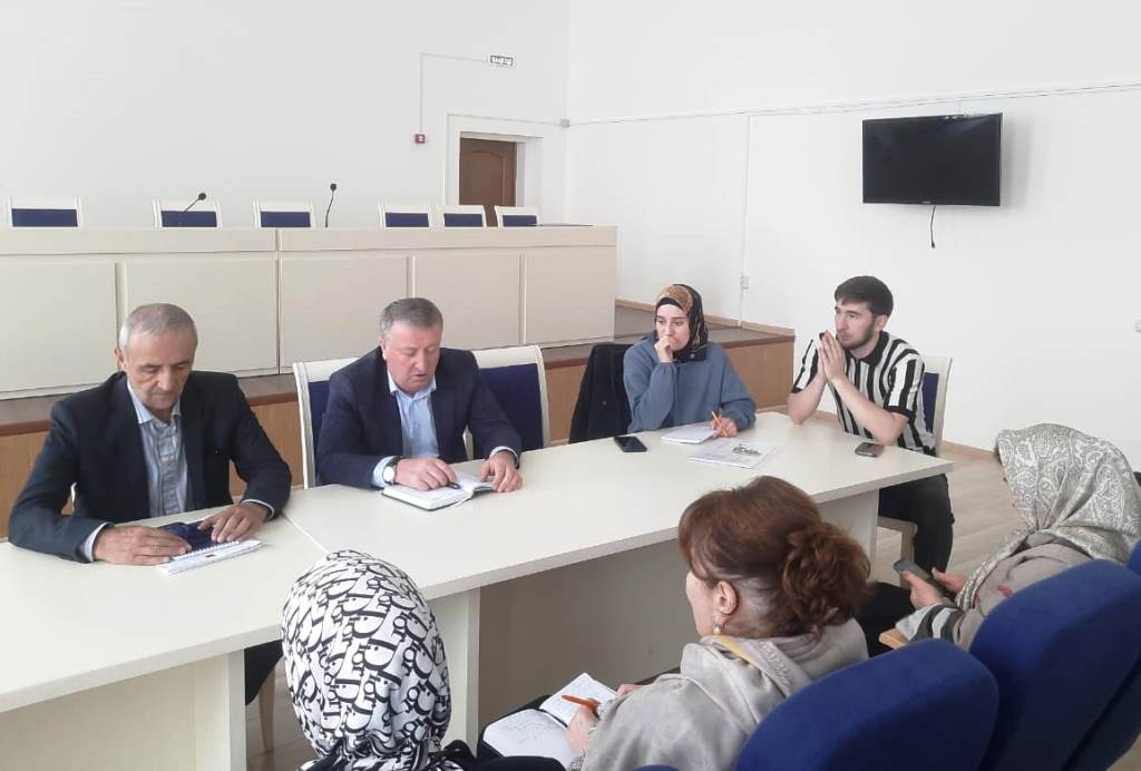 Подготовку к празднованию 80-летия Победы обсудили в Гунибском районе