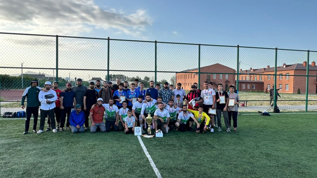 Футбольный турнир среди поселений южного Дагестана прошел в Курахском районе