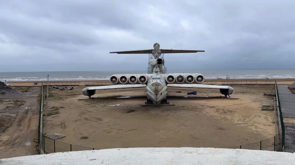 В Дербенте продолжается строительство парка «Патриот» с уникальным экранопланом «Лунь»