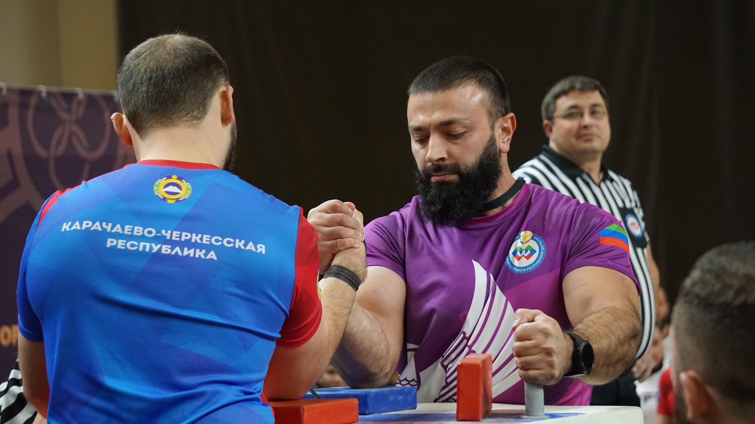 Дагестанские рукоборцы – медалисты мастерского турнира во Владикавказе